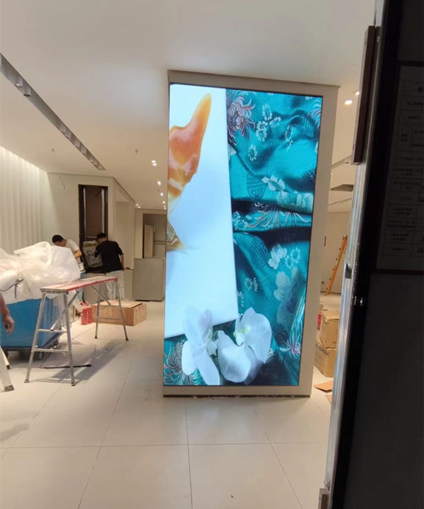 东胜商场门店转角LED显示屏